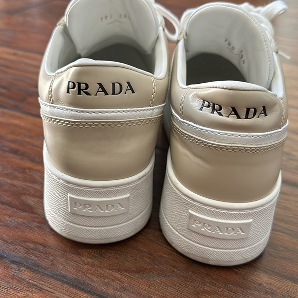 Prada Downtown Bold Leather Sneakers 38.5 - Picture 6 of 6